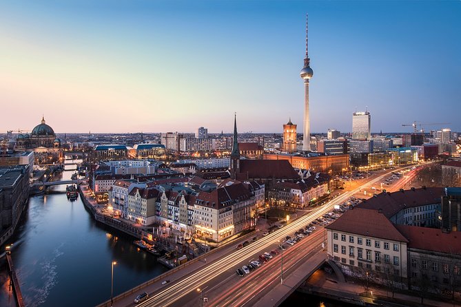 Berlin Photography Masterclass - Private Photography Lesson - Potsdamer Platz and the modern side of Berlin
