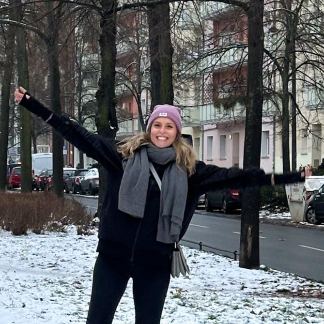 Berlin: Prenzlauer Berg District Guided Walking Tour - The Jewish Cemetery and Prenzlauer Berg’s older layers
