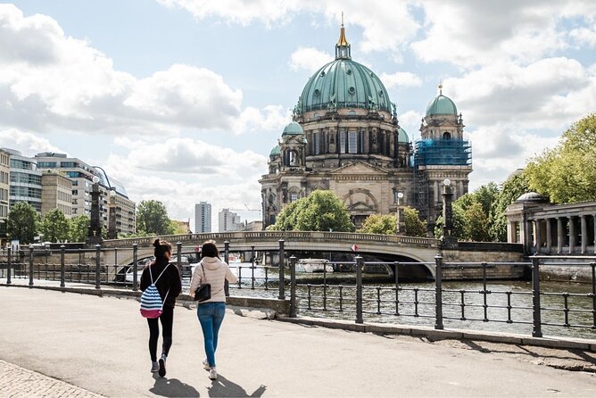 Berlin Private Custom Tour with a Local: Highlights & Hidden Gems - Hackesche Höfe and Berlin’s creative side