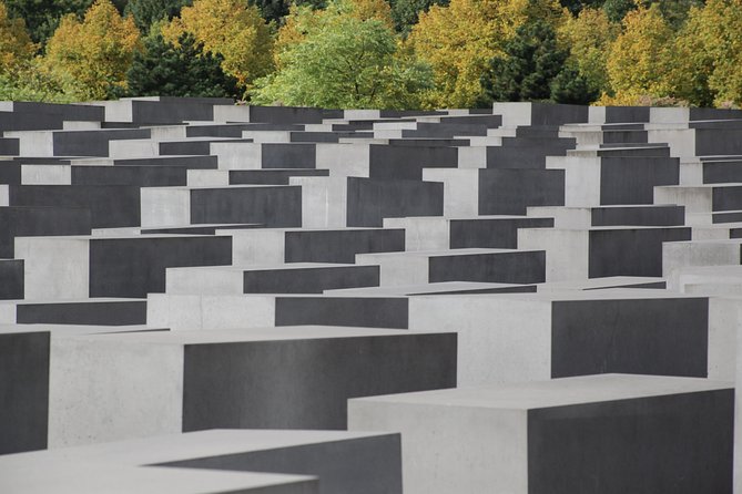 Berlin Private Half-Day Walking Tour: Discover the German Capital’s History - Checkpoint Charlie and the Cold War city
