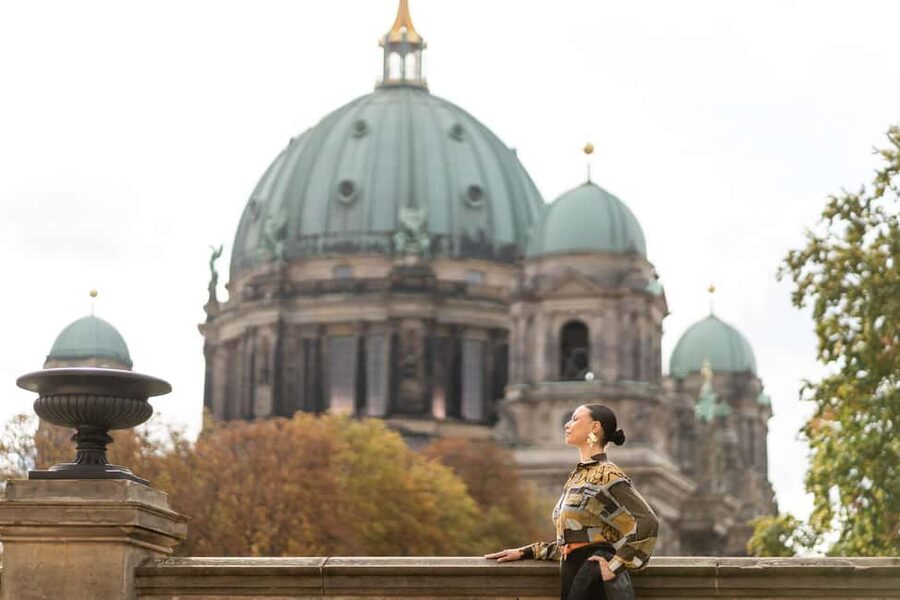 Berlin: Private Photo Session with Professional Photographer - Key Points at a Glance