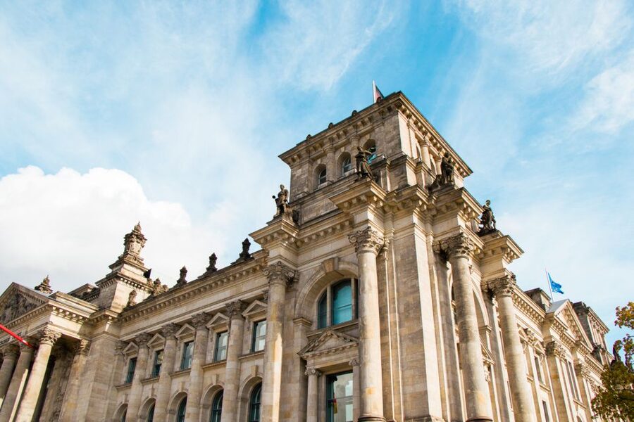 Berlin: Private Reichstag and Glass Dome Tour - Why the private guide matters