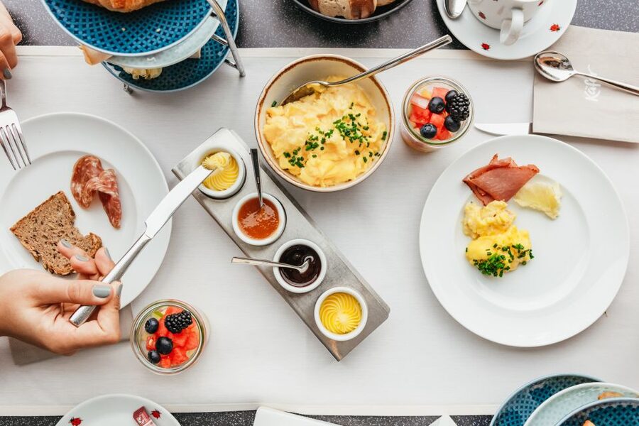 Berlin: Rooftop Breakfast at Käfer Restaurant Reichstag - Is $46 per person good value?