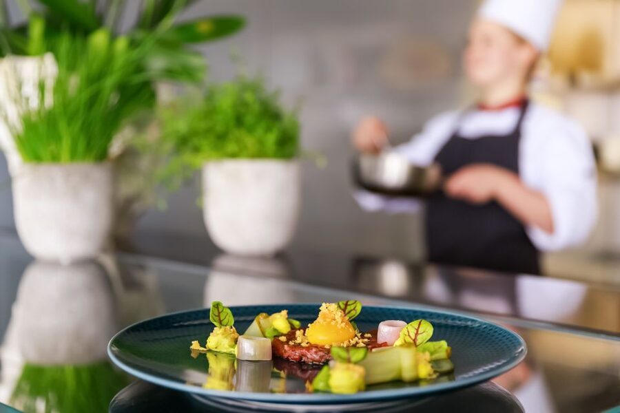 Berlin: Rooftop Dinner at the Käfer Restaurant Reichstag - What Arrives at the Table