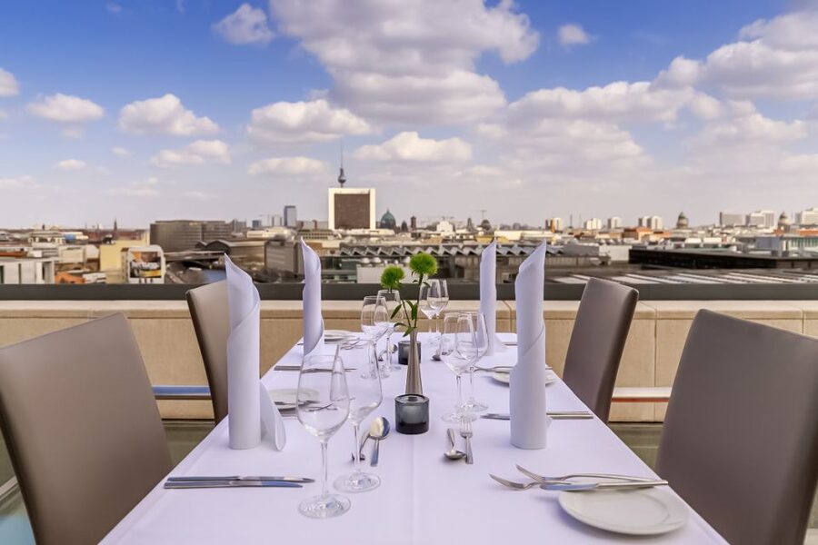 Berlin: Rooftop Lunch at the Reichstag's Käfer Restaurant - Why lunch at the Reichstag feels different