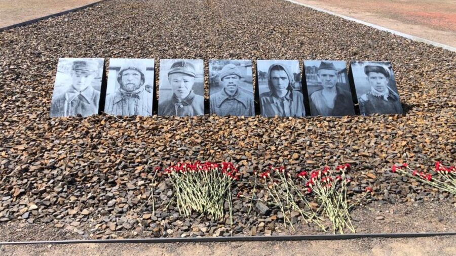 Berlin: Sachsenhausen Concentration Camp Guided Tour - Special Camp No. 7 and the postwar story