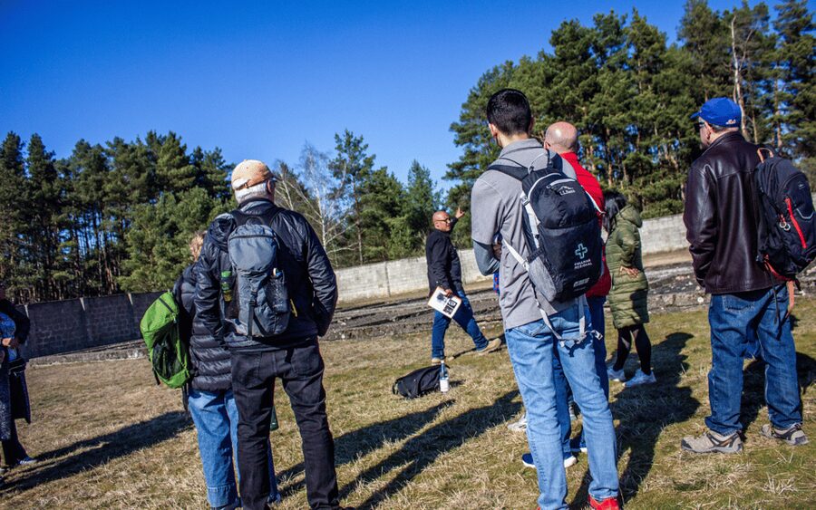Berlin: Sachsenhausen Concentration Camp Museum Tour - Returning to central Berlin