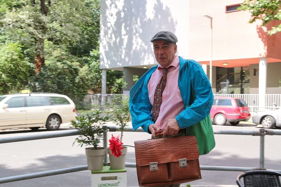 Berlin: Schillerkiez and Rollberg Walking Tour - A written summary you can take with you