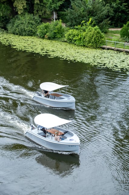 Berlin: Self-Drive Boat Tour - What this Spree boat ride is really like