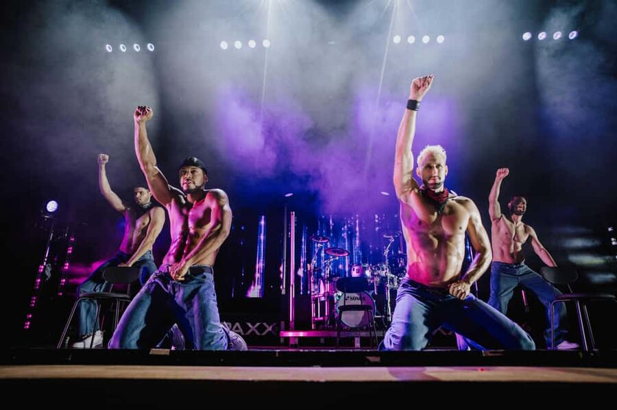 Berlin: SIXX PAXX Theater Show - Is $85 a fair price?