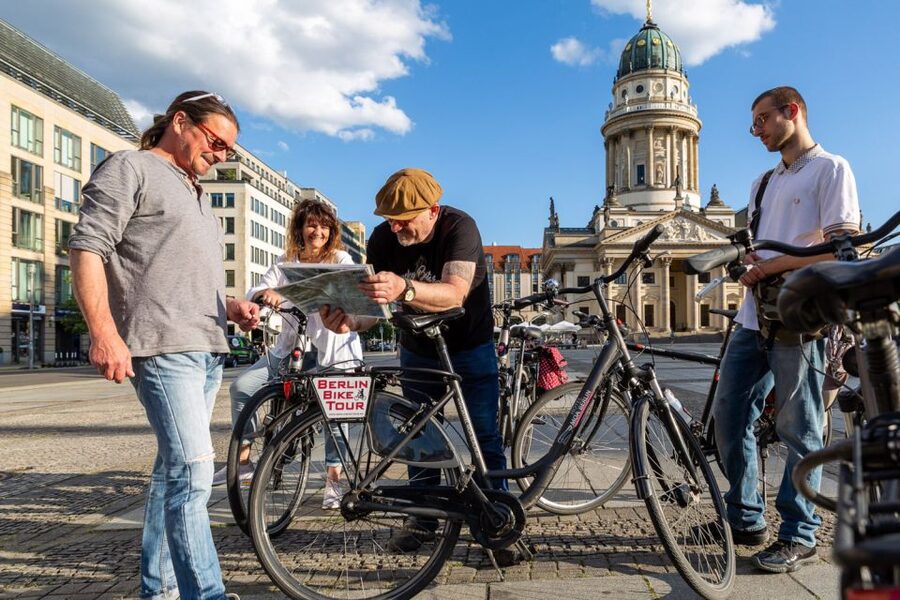 Berlin: Small Group Bike Tour Through City Center - Alexanderplatz and East German Berlin