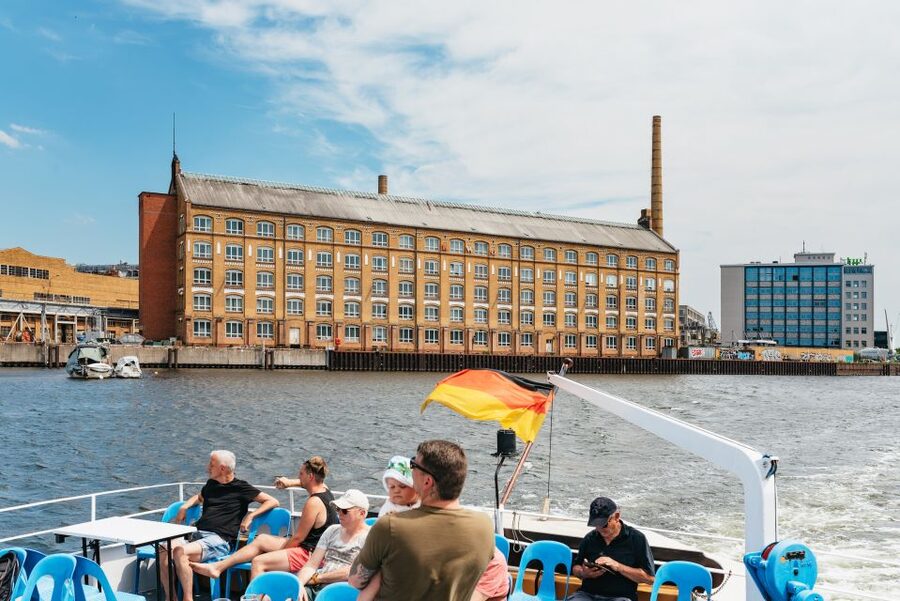 Berlin: Spree Boat Tour to Müggelsee - Who will enjoy this Berlin boat trip?