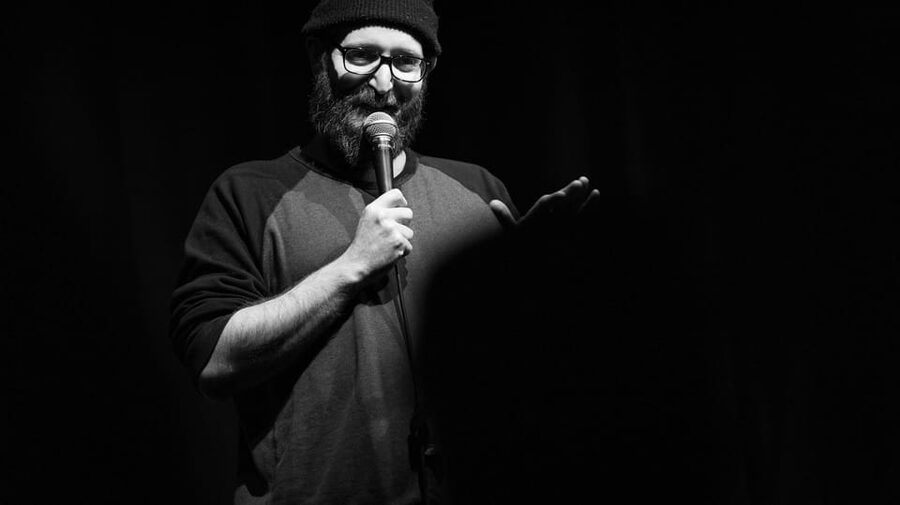 Berlin: The Epic Comedy Club Friday Night Showcase - Food, cocktails, and the value of the full evening