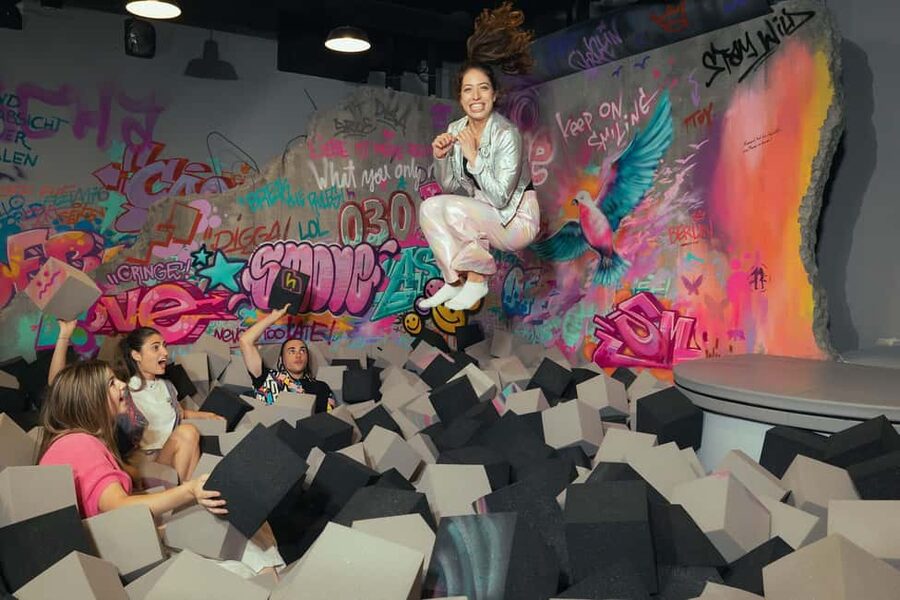 Berlin: The Upside Down Museum Entrance Ticket - Karaoke pods, costumes, and creative rooms