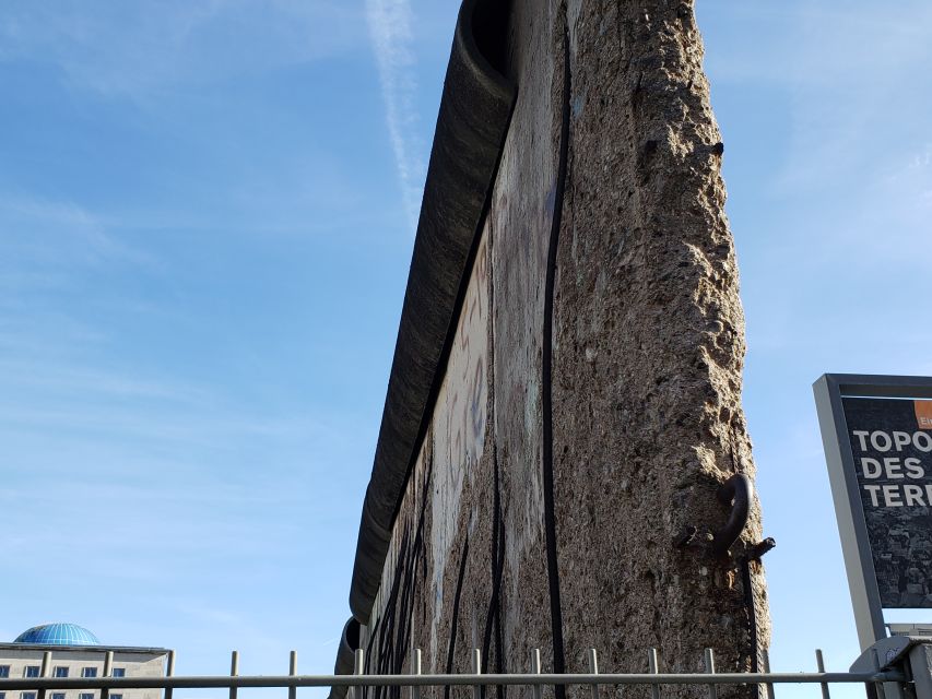 Berlin: The Wall and Cold War - a Private Walking Tour - Finishing at Checkpoint Charlie