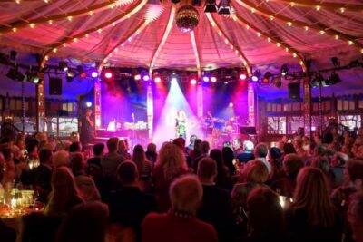Ticket for Bar Jeder Vernunft – Theater & Restaurant