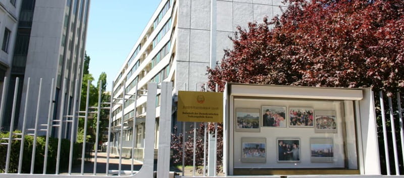 Berlin: Top Secret Berlin Guided Bike Tour - Private groups and the best way to book