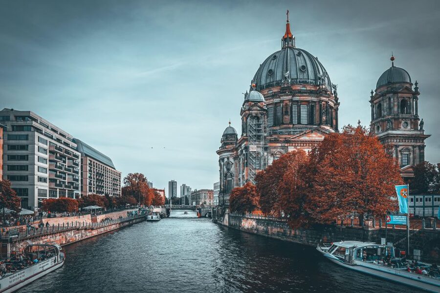 Berlin: Tour with Private Guide - What the $176 price really buys