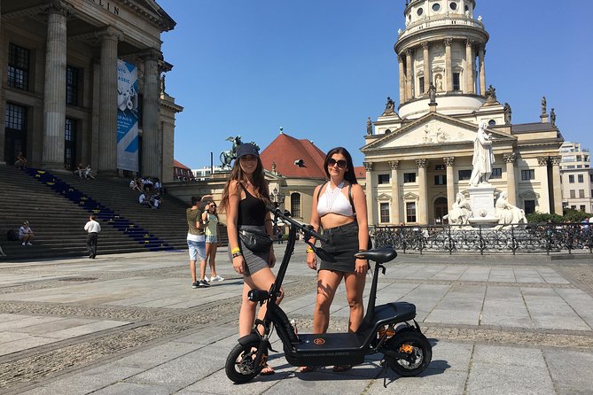 Berlin: Ultimate E-Scooter Adventure Tour - Brandenburg Gate and the Reichstag