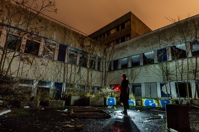 Berlin Urbex Adventure and History Tour - What the three-hour route includes