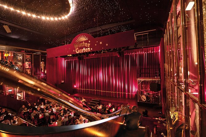 Berlin Varieté: "JOSEPHINE -The Queen of Entertainment" - Dining at the theater: useful, but budget carefully