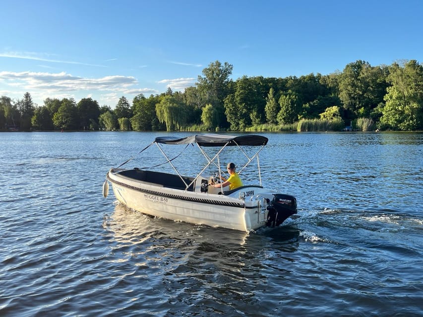 Berlin: Wonderful days renting the motorboat tortola - Getting to the harbour and returning the boat