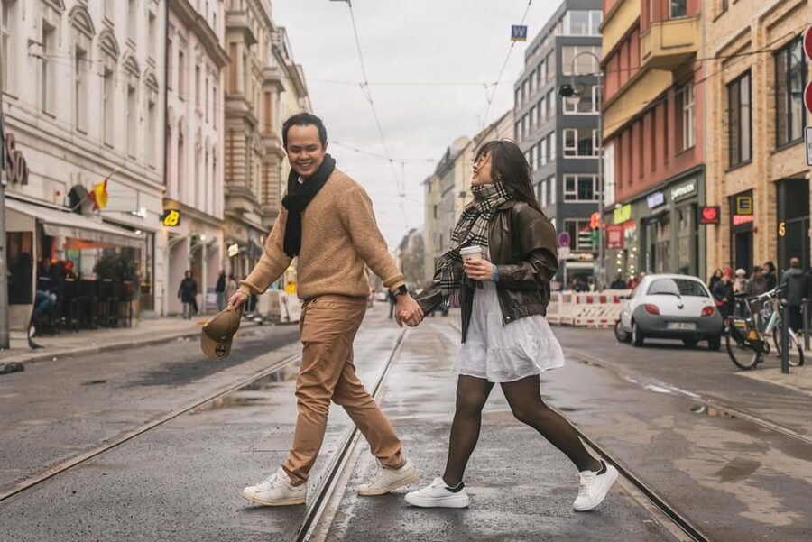 Berlin: Your Personal Vacation Photographer - Dress for walking, not just for the camera