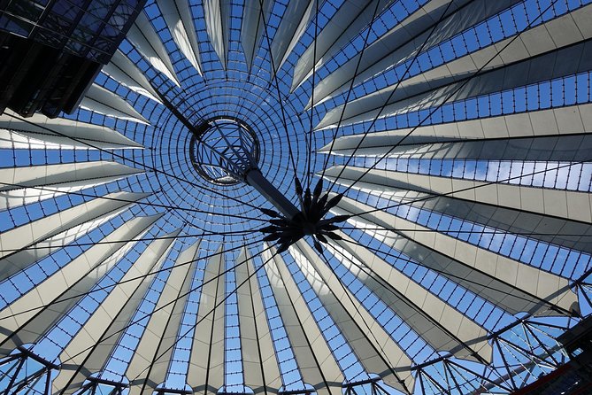 Best of Berlin with a licensed Guide - Potsdamer Platz and the Berlin Wall
