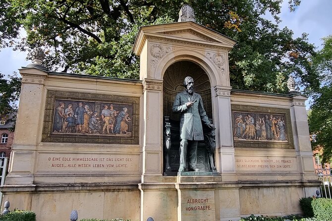 Charité Hospital Walking Tour: Exploring Berlin’s Medical History - Albrecht von Graefe and the rise of eye surgery