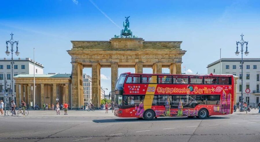 City Sightseeing Berlin: HOHO Bus - All Lines (A+B) & Icebar - Gendarmenmarkt, Alexanderplatz, and the old center