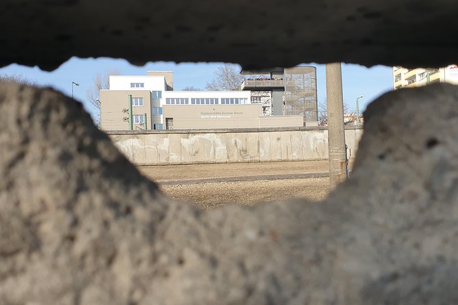 Cold War and Berlin Wall Tour in Italian - Meeting at Potsdamer Platz