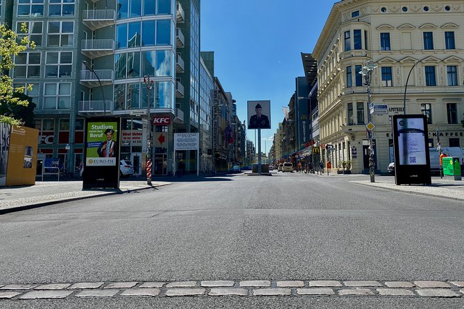 Cold War Berlin - Private Live Virtual Experience - Is Cold War Berlin worth $23?