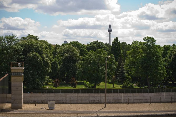 Cold War, Berlin Wall, Spies and the East Side Gallery - Meeting beside the Palace of Tears