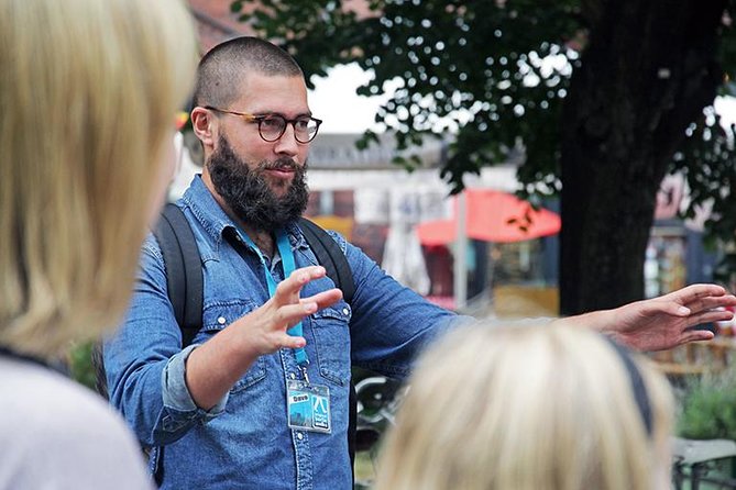 Discover Berlin Half-Day Walking Tour - From the 1953 uprising to the Berlin Wall