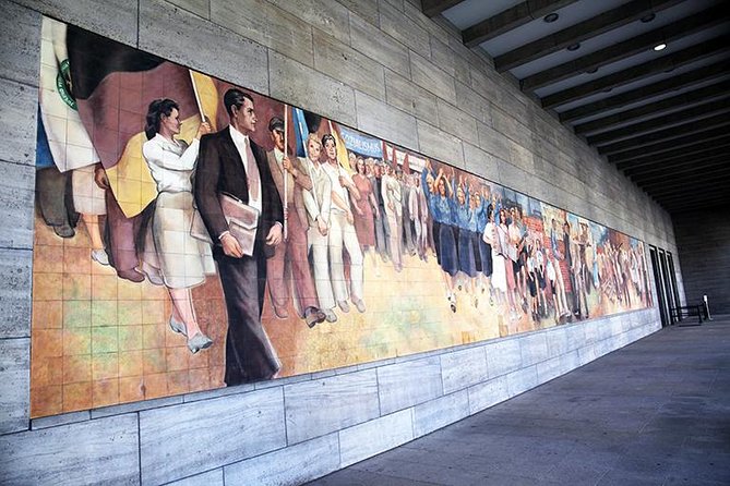 Discover Berlin Half-Day Walking Tour - What $24.19 buys you