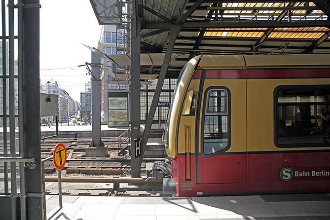 East Berlin and the Berlin Wall 2-Hour Walking Tour - Finishing near Alexanderplatz or Nordbahnhof