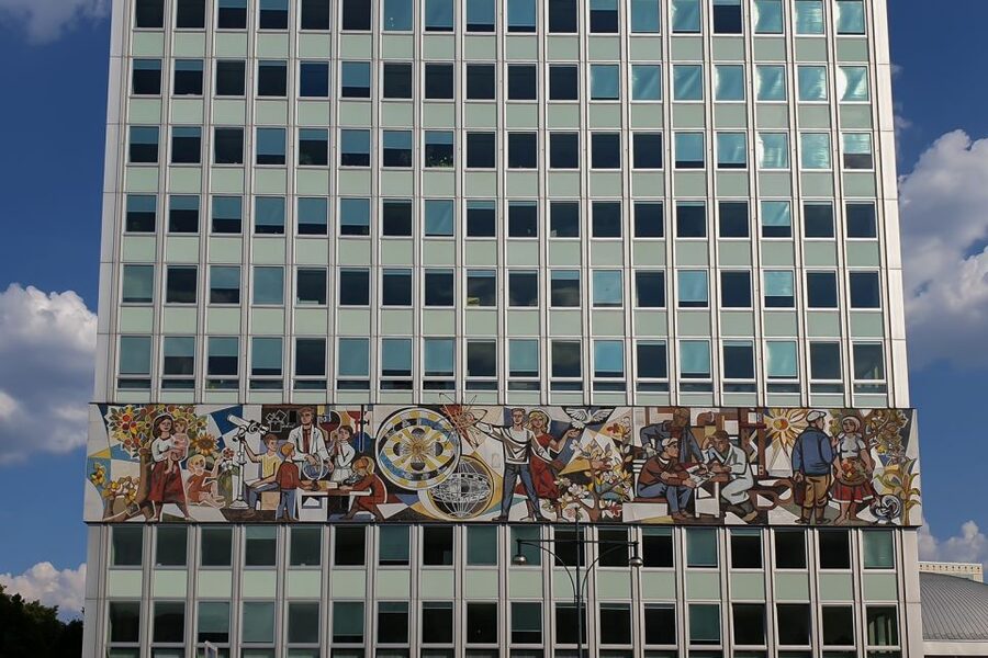 East Berlin and the Wall: Walking Tour - Bernauer Strasse puts human stories first