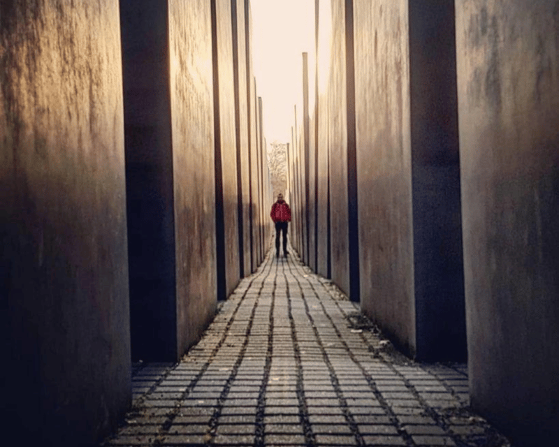 Explore Berlin Tour: History and Highlights - Gendarmenmarkt, Bebelplatz, and Unter den Linden