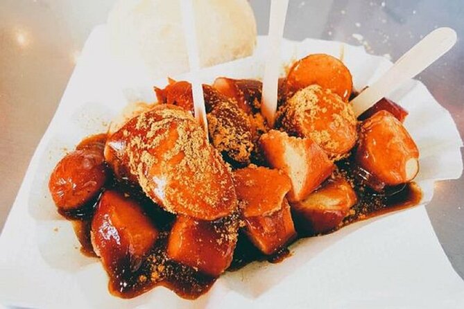 Food tasting tour in Berlin of HIDDEN GEMS (Small Groups) - What the small-group format adds