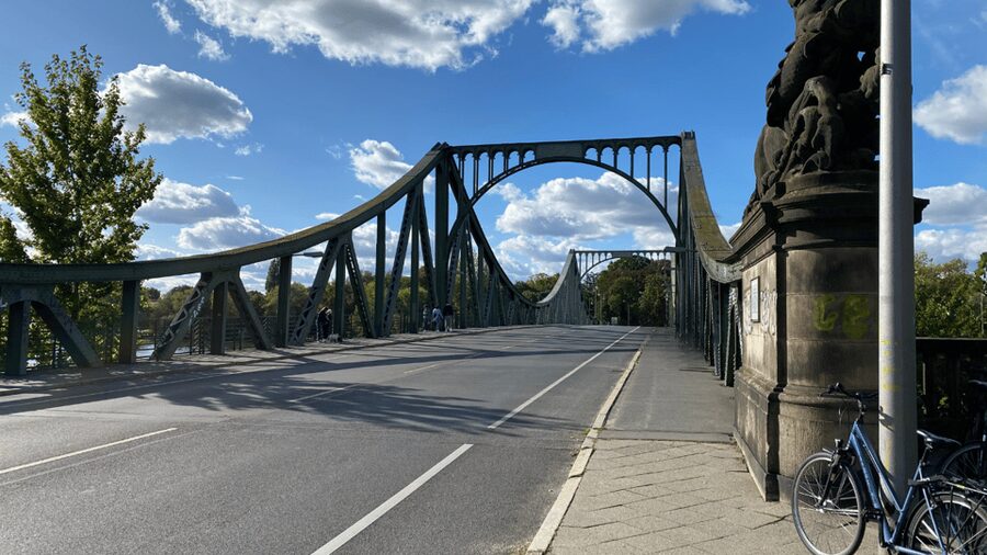From Berlin: Kings, Crimes, & Spies Potsdam Day Trip by Van - Key points to know before booking