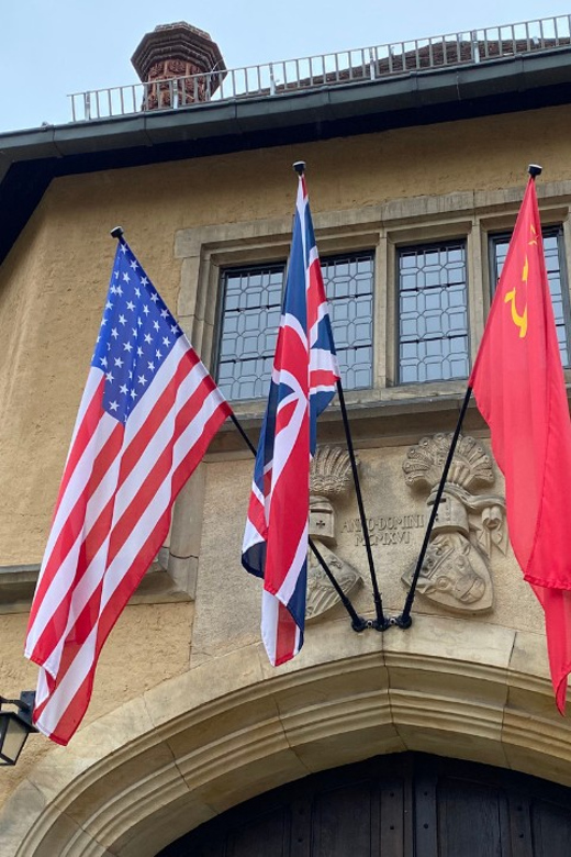 From Berlin: Kings, Crimes, & Spies Potsdam Day Trip by Van - Is $152 a fair price?
