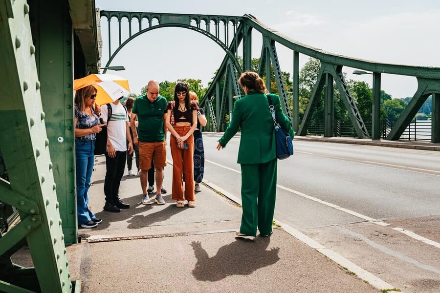 From Berlin: Potsdam and Sanssouci Palace Tour with Entry - Arriving at Sanssouci Palace