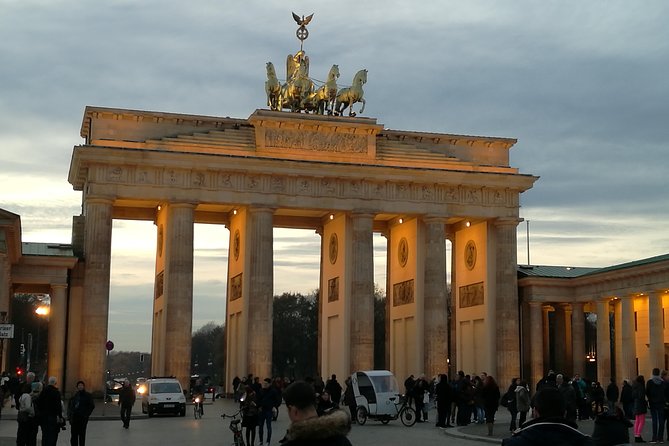 Group Driving Tour 1 to 6 people. Berlin Shore Excursion incl pick-up at Port - The long ride from the cruise terminal