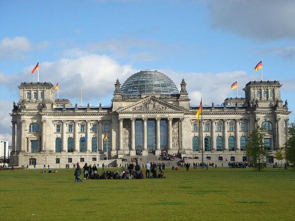 Hitler's Berlin - the rise and fall (Small Group) - Key points at a glance