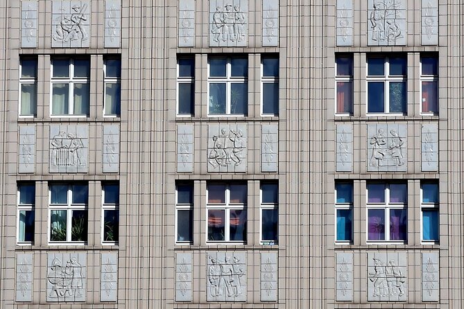 Karl-Marx-Allee Tour: Life and Architecture in East Berlin - The June 17, 1953 workers’ uprising