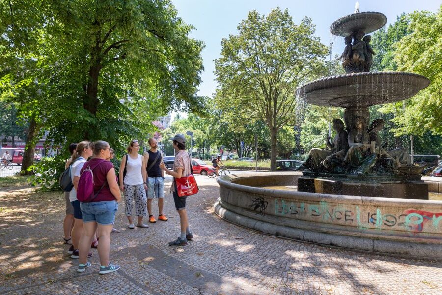 Kreuzberg: Culinary Food Tour - SO36, Rio-Reiser-Platz, and Kreuzberg’s cultural memory