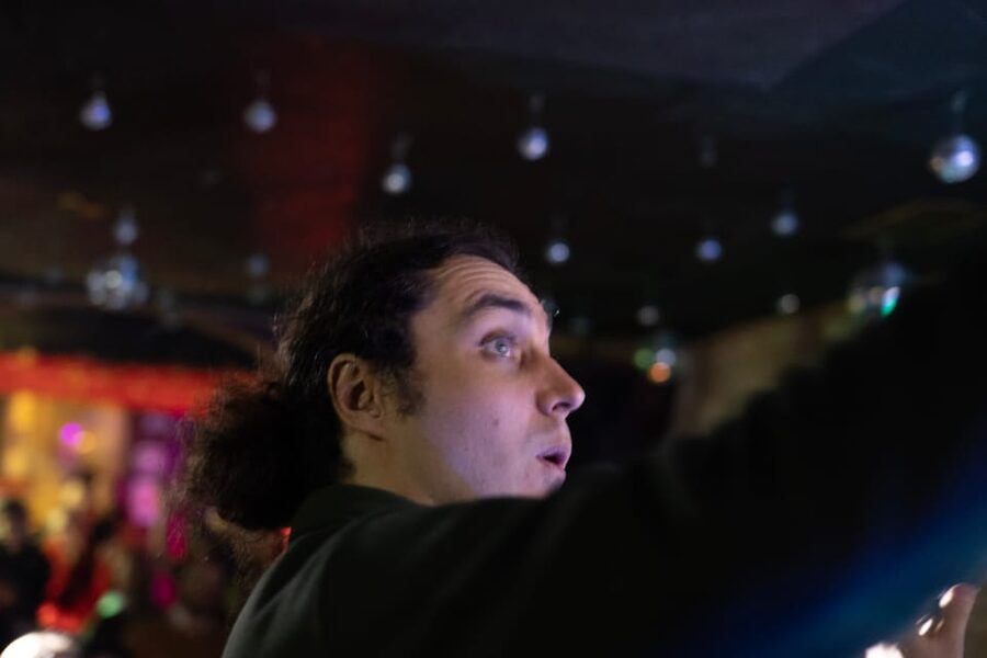 Love in Berlin Comedy Show - Aftershow dancing and bar access