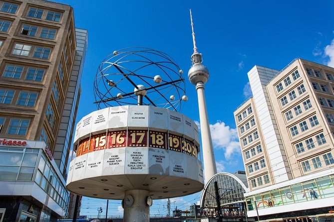 Original Pub Crawl Berlin - Starting at Generator Berlin Alexanderplatz at 9 p.m.