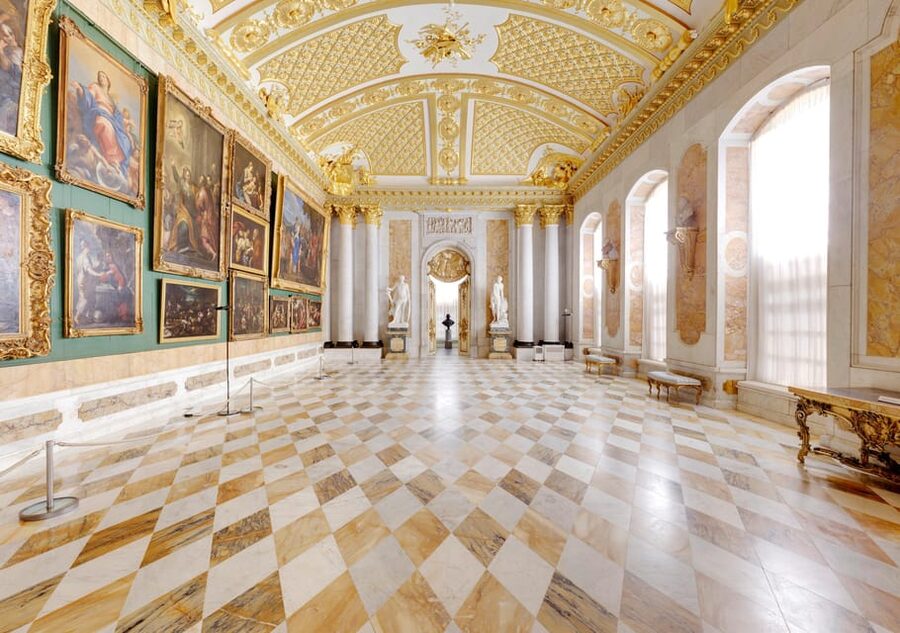 Potsdam: Sanssouci Palace and Prussian Palaces Entry Ticket - Should you book the Sanssouci day ticket?