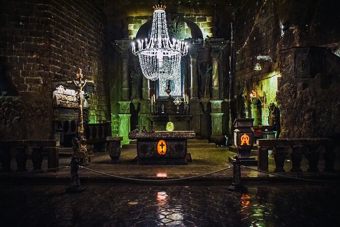 Private 3-Day Tour from Berlin to Krakow Auschwitz Poland - The guide and the private-service advantage